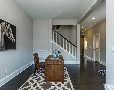 350 Cardinal Ridge Road - Photo Thumbnail 5