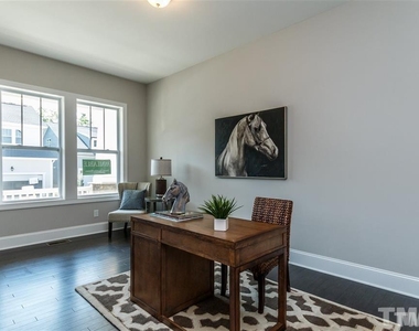 350 Cardinal Ridge Road - Photo Thumbnail 4