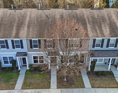 2907 Berkeley Springs Place - Photo Thumbnail 27