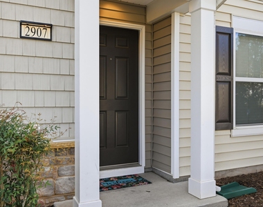 2907 Berkeley Springs Place - Photo Thumbnail 1