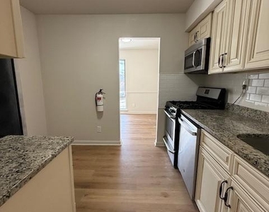222 Echelon Road - Photo Thumbnail 3
