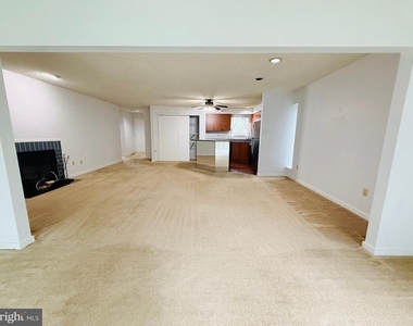 835 Chanticleer Drive - Photo Thumbnail 39