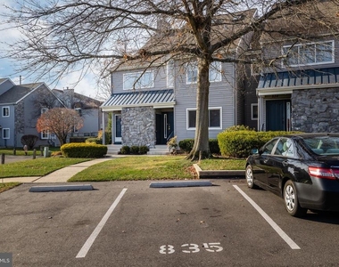 835 Chanticleer Drive - Photo Thumbnail 1