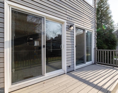 835 Chanticleer Drive - Photo Thumbnail 24