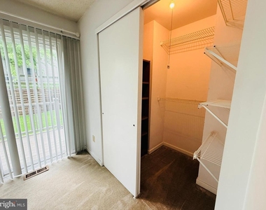835 Chanticleer Drive - Photo Thumbnail 42