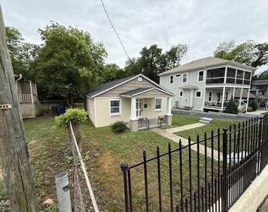 602 Bragg Street - Photo Thumbnail 1