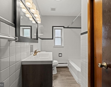 819 Mercer Street - Photo Thumbnail 19