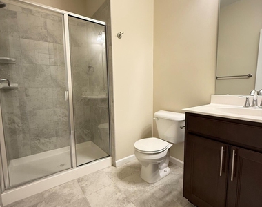 537 Austin View Boulevard - Photo Thumbnail 7