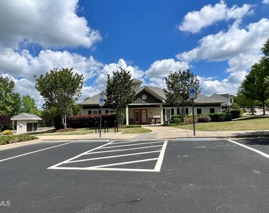 537 Austin View Boulevard - Photo Thumbnail 37
