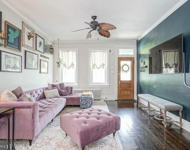 6 E Collings Avenue - Photo Thumbnail 1