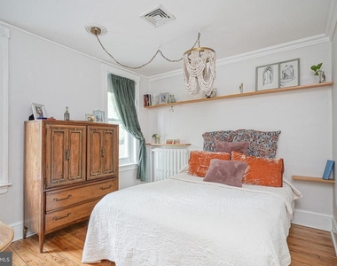6 E Collings Avenue - Photo Thumbnail 15