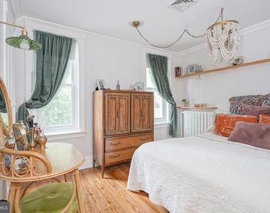 6 E Collings Avenue - Photo Thumbnail 16