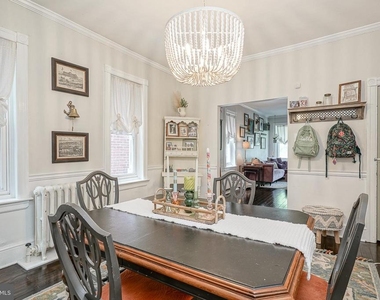 6 E Collings Avenue - Photo Thumbnail 9
