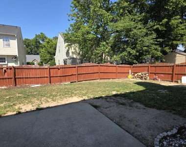 5417 Keowee Way - Photo Thumbnail 15