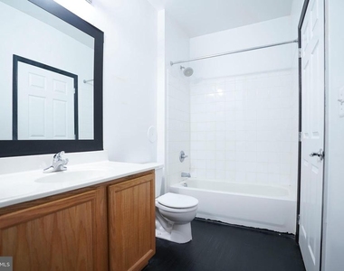 1321 Karen Boulevard - Photo Thumbnail 15