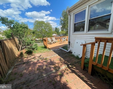 9221 Davidson Street - Photo Thumbnail 23