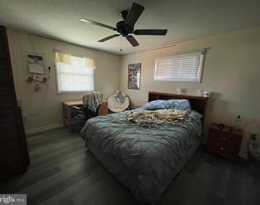 9221 Davidson Street - Photo Thumbnail 18