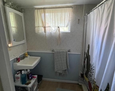 9221 Davidson Street - Photo Thumbnail 14