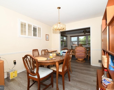 9221 Davidson Street - Photo Thumbnail 7
