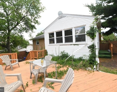 9221 Davidson Street - Photo Thumbnail 34