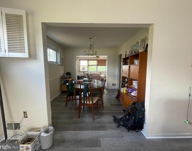 9221 Davidson Street - Photo Thumbnail 7