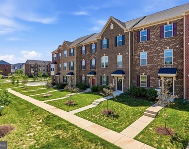 14737 Mattawoman Drive - Photo Thumbnail 2