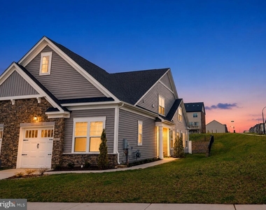 22320 Plover Street - Photo Thumbnail 13