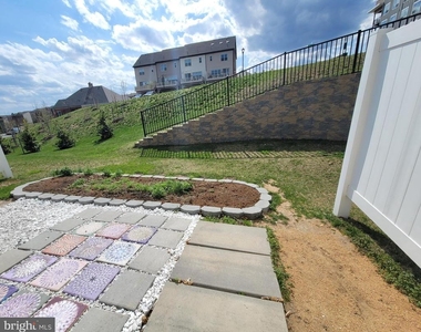 22320 Plover Street - Photo Thumbnail 12