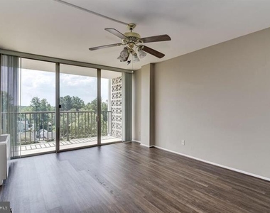 3333 University Boulevard W - Photo Thumbnail 5