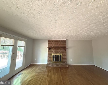 14931 Windmill Terrace - Photo Thumbnail 5