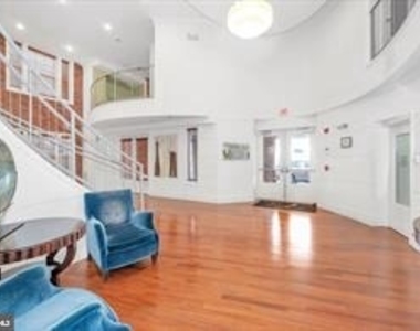 7 Booth Street - Photo Thumbnail 38