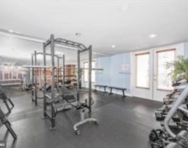7 Booth Street - Photo Thumbnail 47