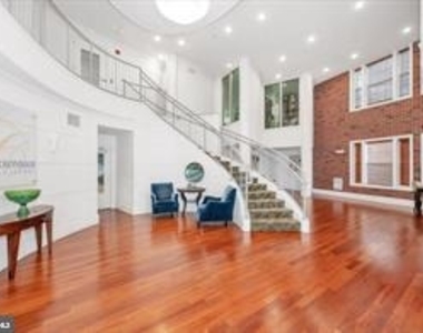 7 Booth Street - Photo Thumbnail 39
