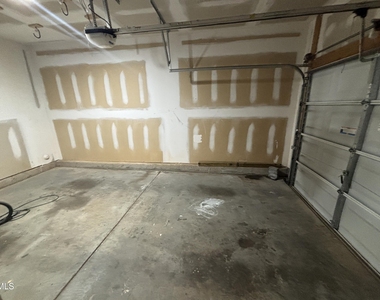 7252 Corvette Court - Photo Thumbnail 15