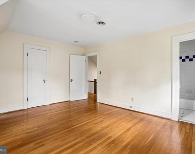 4602 Derussey Parkway - Photo Thumbnail 39