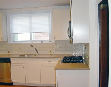 4602 Derussey Parkway - Photo Thumbnail 5