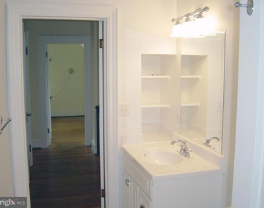 4602 Derussey Parkway - Photo Thumbnail 44