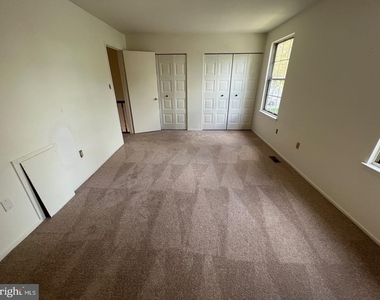 7520 Indian Hills - Photo Thumbnail 8