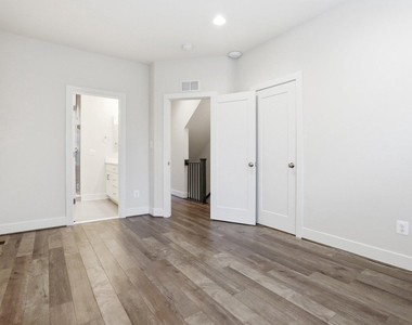 6924 Rockledge Drive - Photo Thumbnail 21