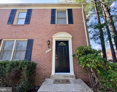 12146 Bentridge Place - Photo Thumbnail 1