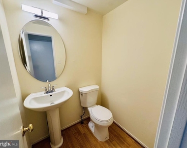 12146 Bentridge Place - Photo Thumbnail 7