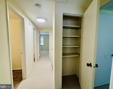12146 Bentridge Place - Photo Thumbnail 18