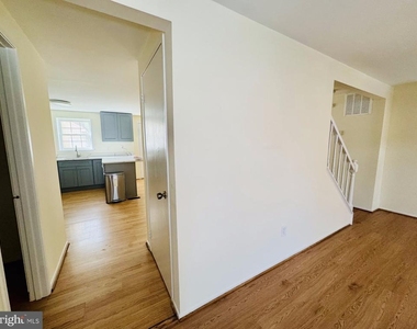 12146 Bentridge Place - Photo Thumbnail 6