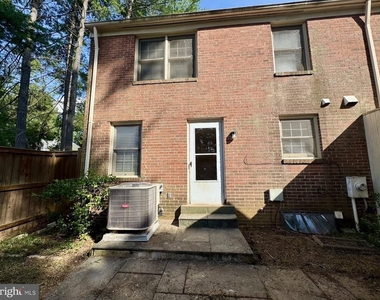 12146 Bentridge Place - Photo Thumbnail 32