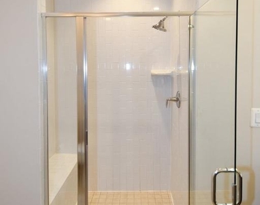 16301 Columbus Avenue - Photo Thumbnail 23