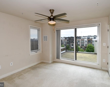 16301 Columbus Avenue - Photo Thumbnail 29