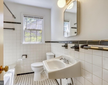 3303 Winnett Road - Photo Thumbnail 28
