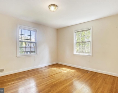 3303 Winnett Road - Photo Thumbnail 27
