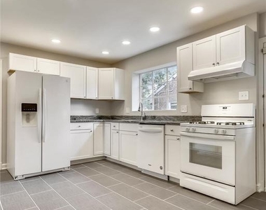3303 Winnett Road - Photo Thumbnail 5