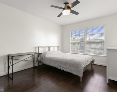 7207 Phelps Hill Court - Photo Thumbnail 29